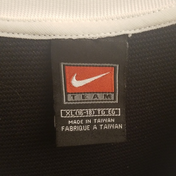 Great condition jersey by NIKE - Picture 4 of 7